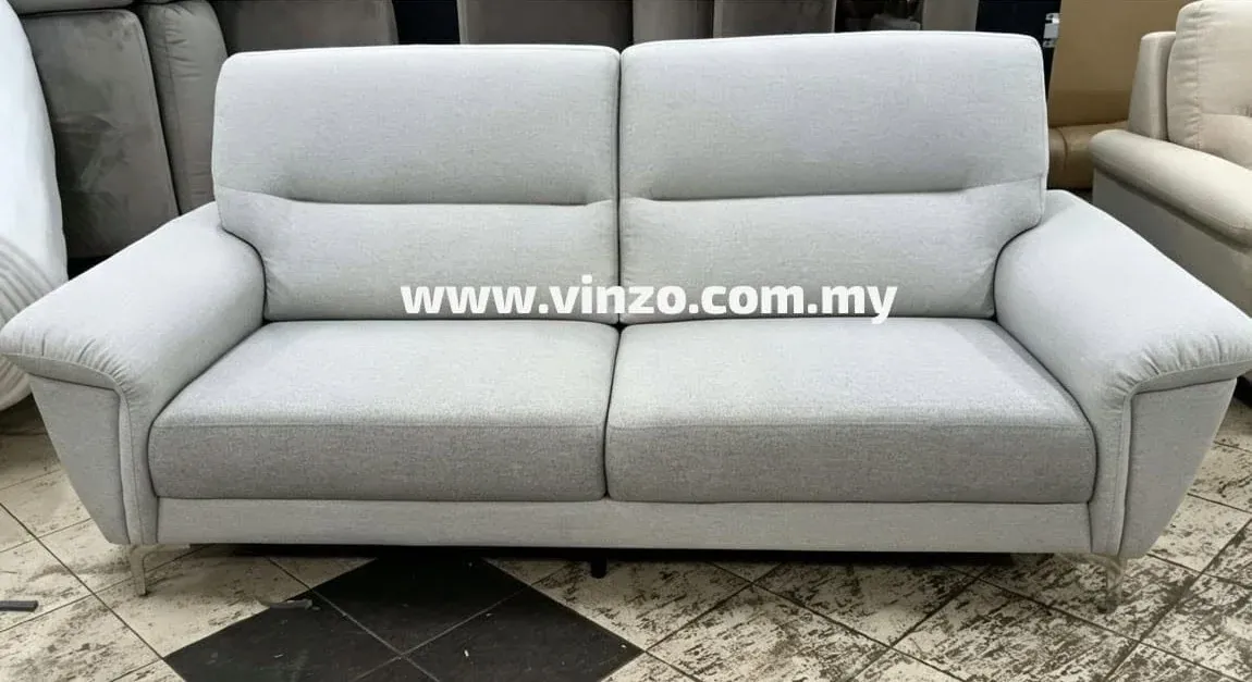 Sofa after restoration, project 01