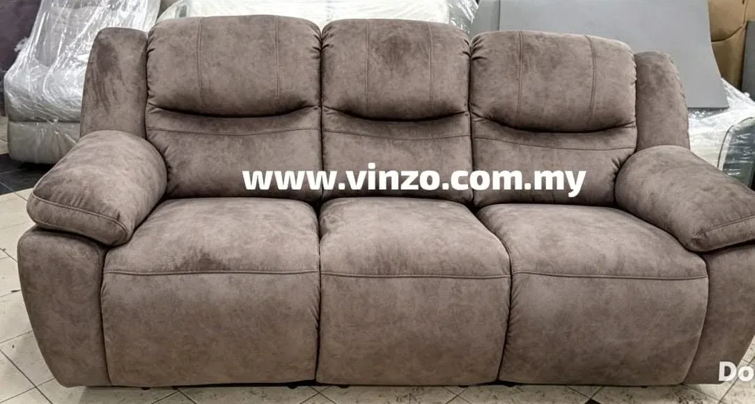 Sofa after restoration, project 04
